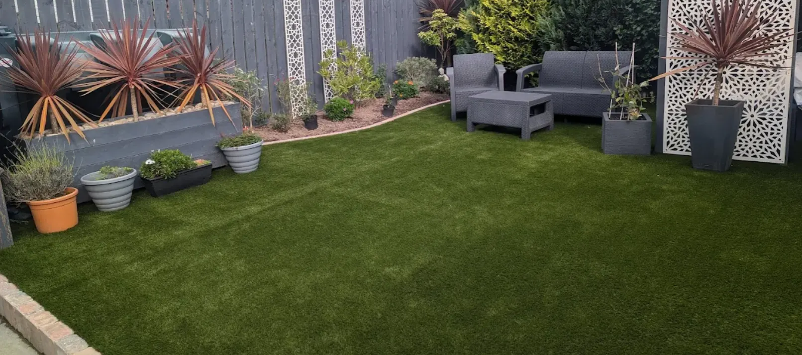 lawns & artificial grass Farnborough — project 9